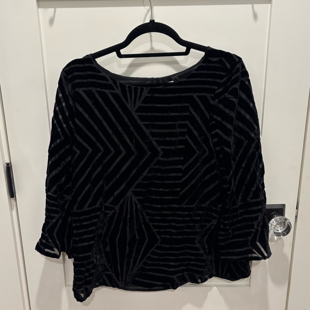 Sugar+Lips Velvet Top